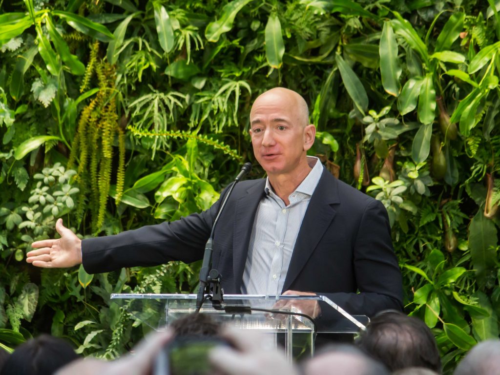 Jeff-Bezos-Amazon