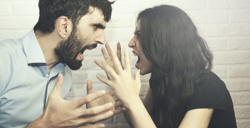 falar-e-ouvir Casal que necessita falar e ouvir